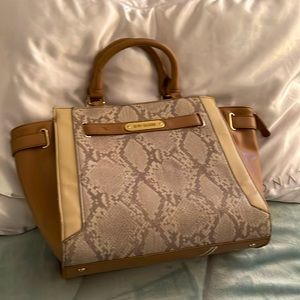 G by Guess lizard skin handbag, two-tone used in good condition